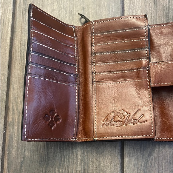 Patricia Nash Brown Trifold Leather Wallet - Picture 2 of 10